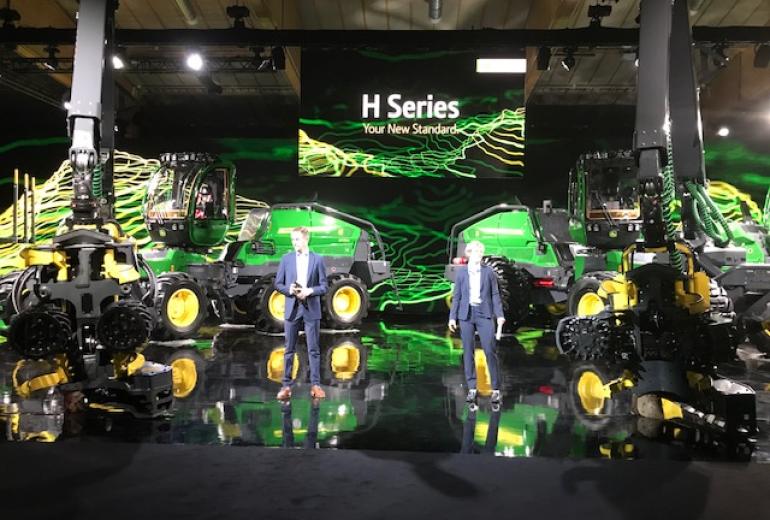 John Deere jaunās H sērijas mežizstrādes mašīnas