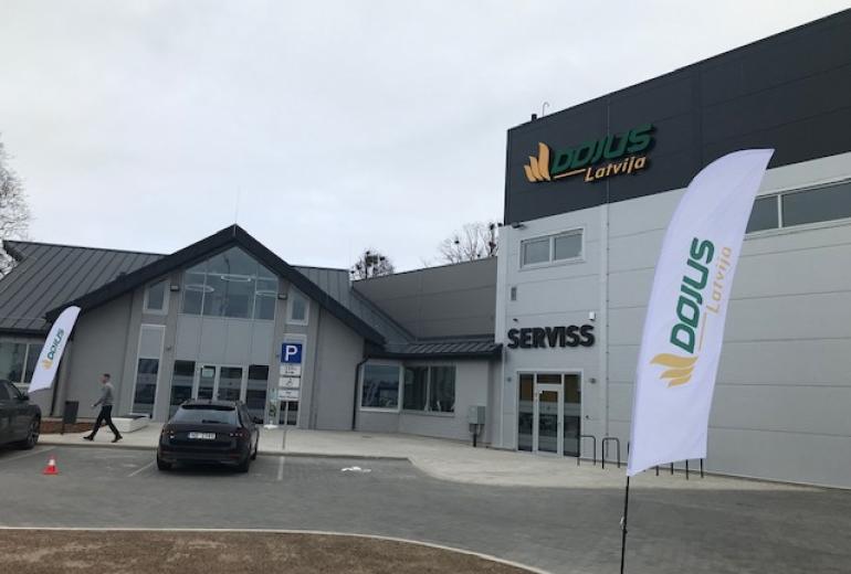 DOJUS Latvija atklāj jauno Saldus centru
