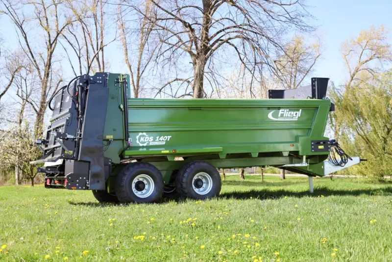 Fliegl papildina izkliedētāju klāstu