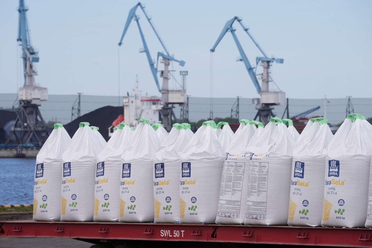 Yara Latvija atver minerālmēslu fasēšanas un uzglabāšanas noliktavu Rīgā