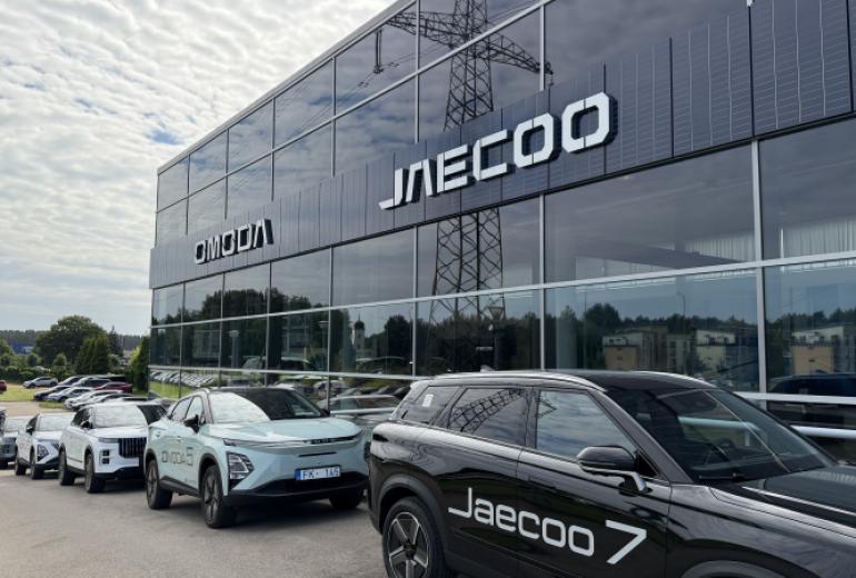 Atklāj Omoda un Jaecoo autosalonu