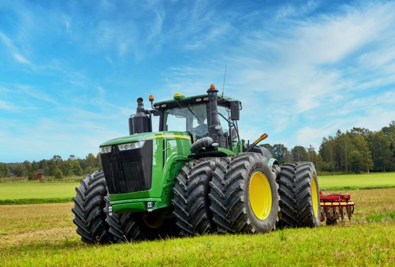 Viedās riepas viedajiem traktoriem