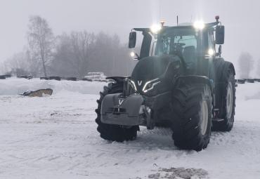 Piegādāts pirmais Valtra Q sērijas traktors