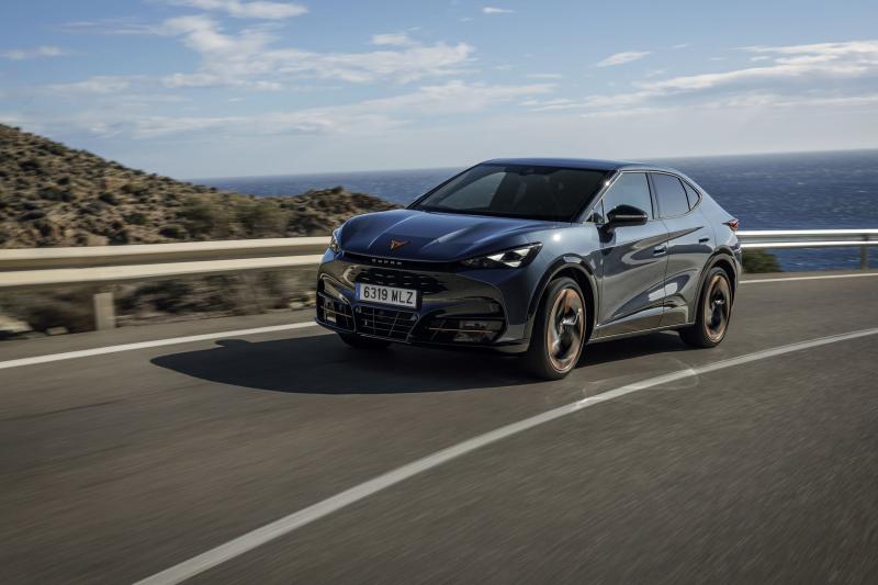 CUPRA Tavascan tests + VIDEO