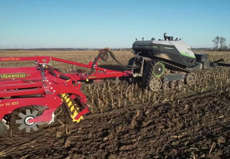 Jaudīgs autonomais duets: 80 hektāri 20 stundās