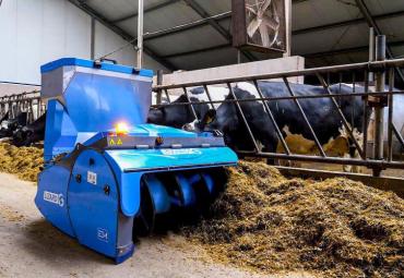 Euromilk prezentē lopbarības robotu Lizard