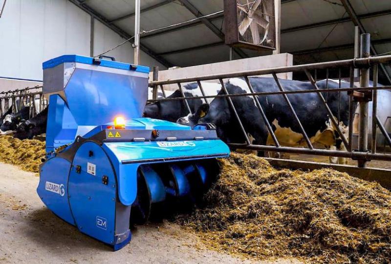 Euromilk prezentē lopbarības robotu Lizard