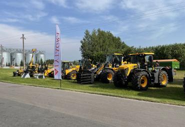 JCB jaunumu prezentācija un testi