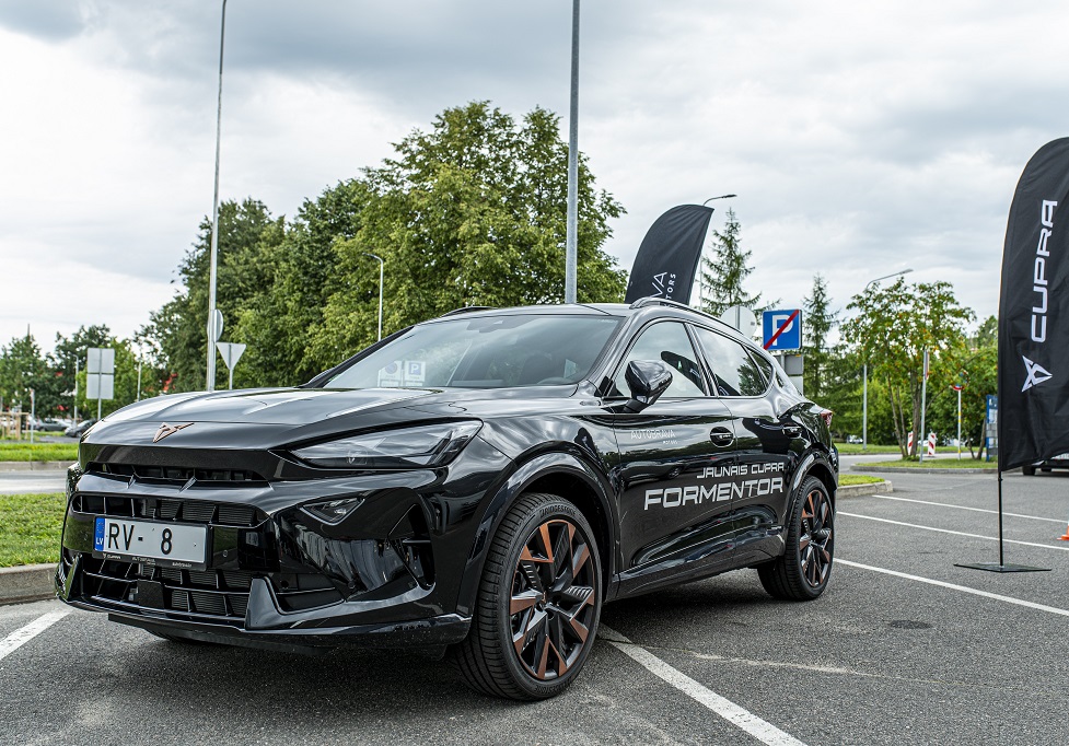 Jaunie Cupra Formentor un Cupra Leon Sportstourer ierodas Latvijā