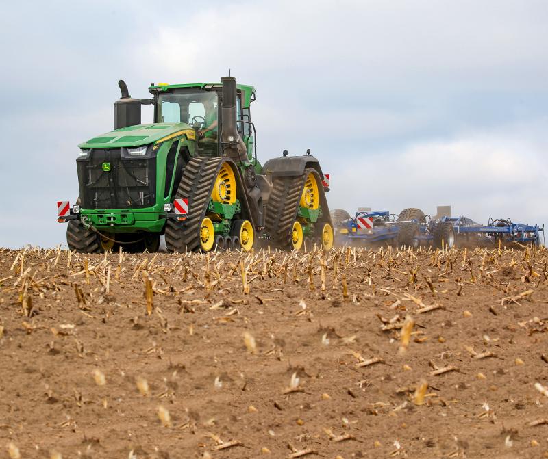PROFI TESTS: John Deere 9RX 830 