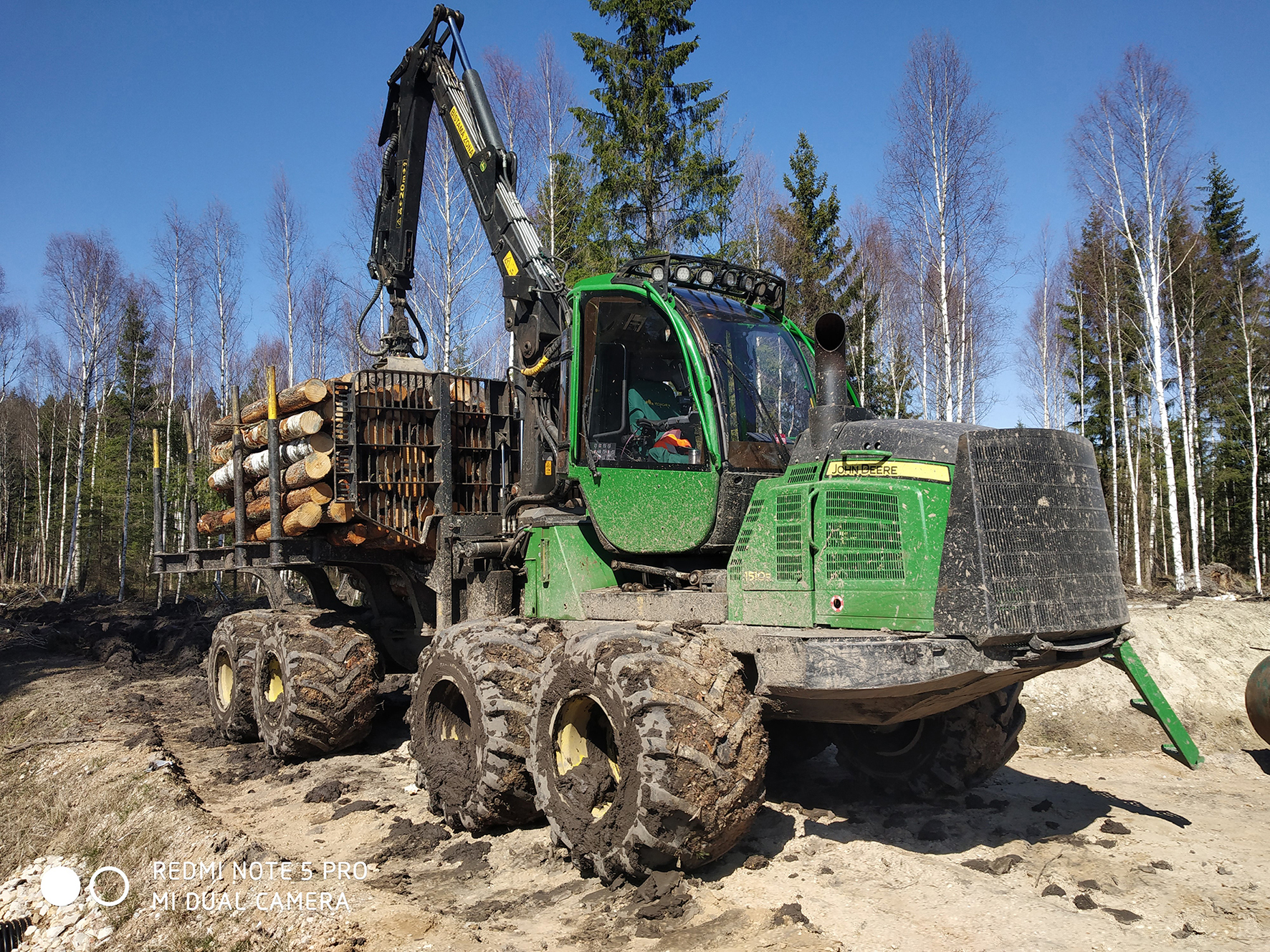 Meža tehnikas riepas Alliance Forestar 644