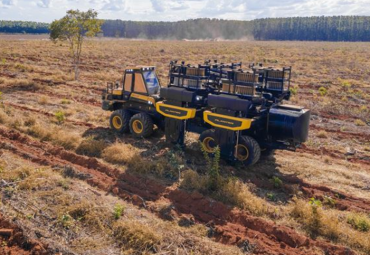 Ponsse Buffalo Planter koku stādītājs