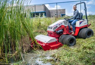 Jauns kompakttraktors Ventrac 4520