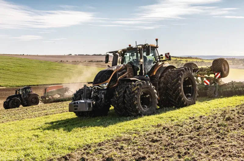 Valtra ražo CVT lielākajiem traktoriem