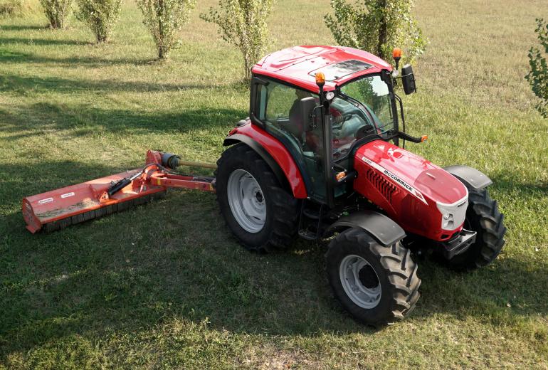 McCormick prezentē jaunu 75 ZS traktoru