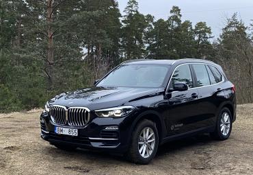 Pirmie iespaidi: BMW X5 xDrive 30d