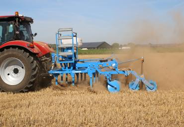 Lemken Karat 9 tagad arī seklākai augsnes apstrādei