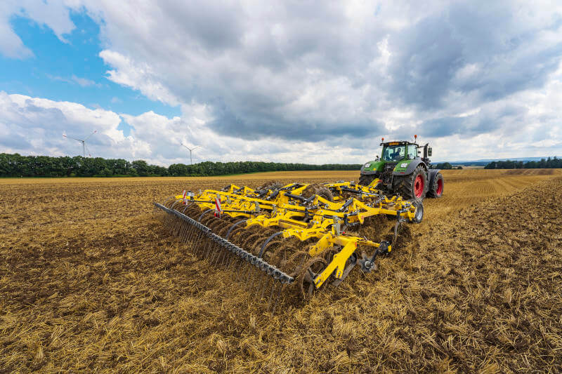 Bednar jaunās paaudzes kultivators Fenix
