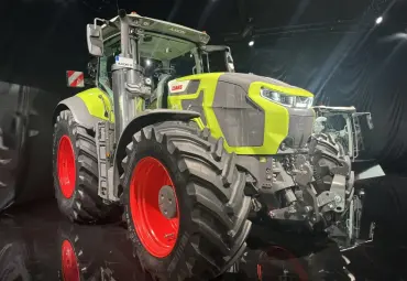 Agritechnica 2025 izstādē prezentē Axion 9.450