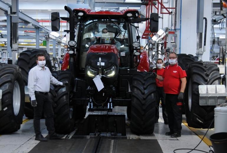 Case IH un Steyr rūpnīca saņem balvu