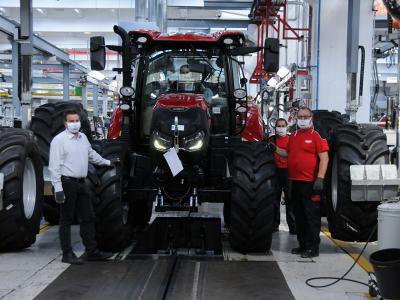 Case IH un Steyr rūpnīca saņem balvu