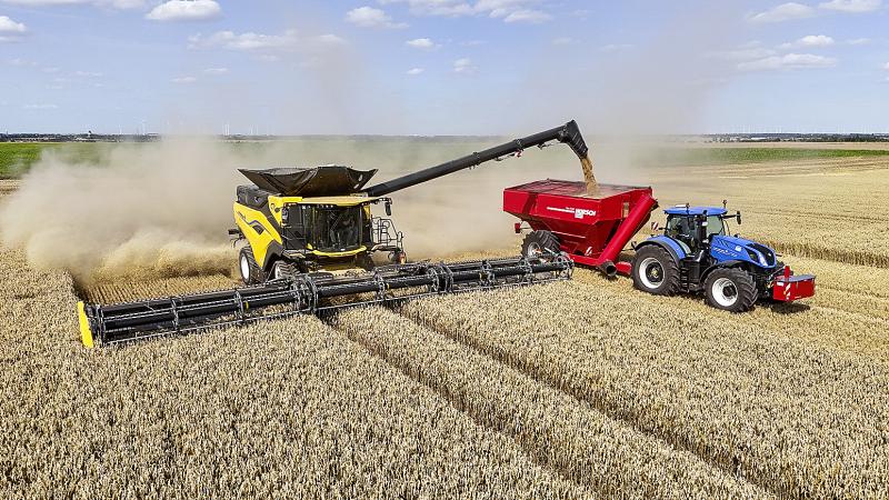 PROFI VIDEO: New Holland CR11