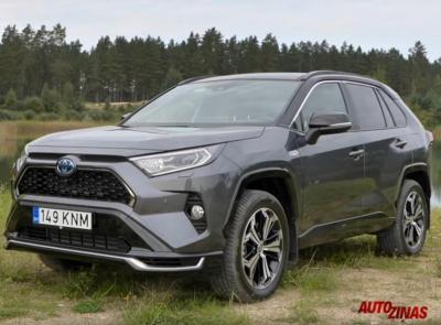 Toyota RAV4 Plug-in Hybrid testa brauciens - VIDEO