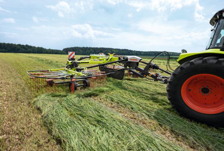 Claas atjauninājis Liner divu rotoru vālotājus