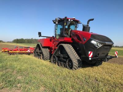 Case IH Quadtrac 715 Eiropas pirmizrāde