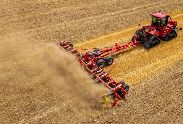 Jaunums no Pöttinger: Terradisc HT 12000